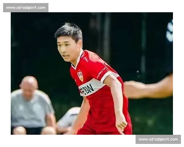 李嗣镕留洋三年零球零助攻 回国无人问津：畸形青训模式何时休？