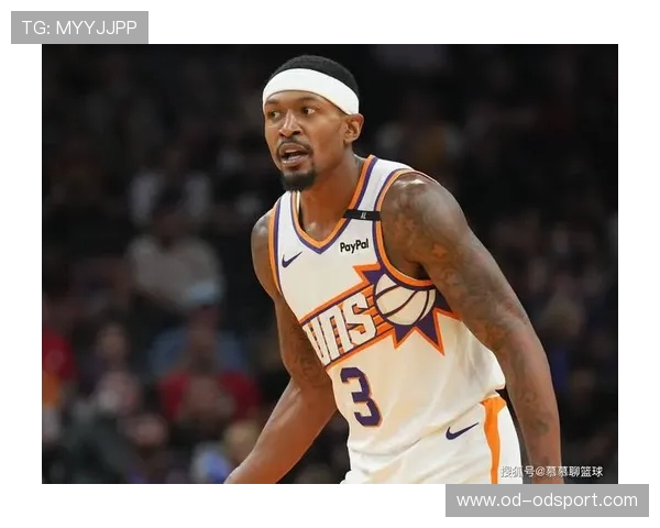 太阳官方庆生！比尔 32 岁焕发新生，高效赛季再证全明星价值